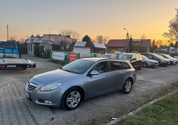 Opel Insignia cena 19999 przebieg: 212000, rok produkcji 2009 z Przedbórz małe 191